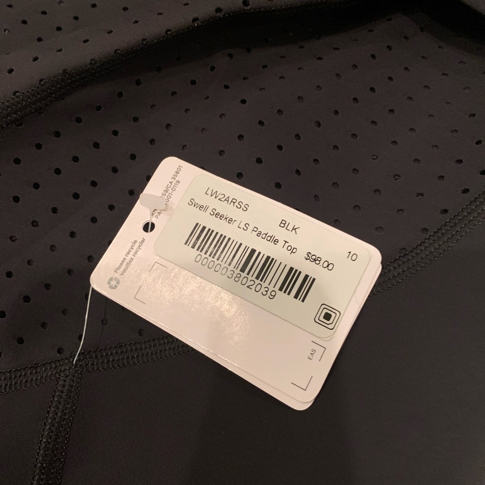 Lululemon swell seeker paddle top black new swim - Picture 6 of 8